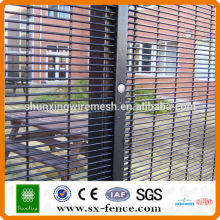 Powder coating 358 Securi Mesh